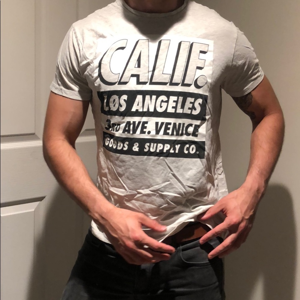 Gray T shirt